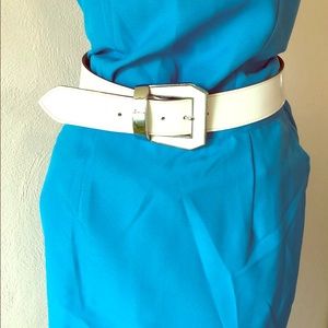 Vintage retro white belt & buckle